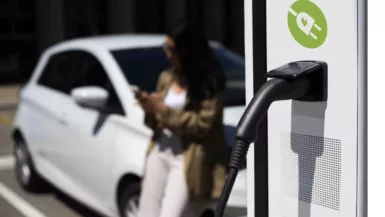 borne-recharge-electrique-hautmont
